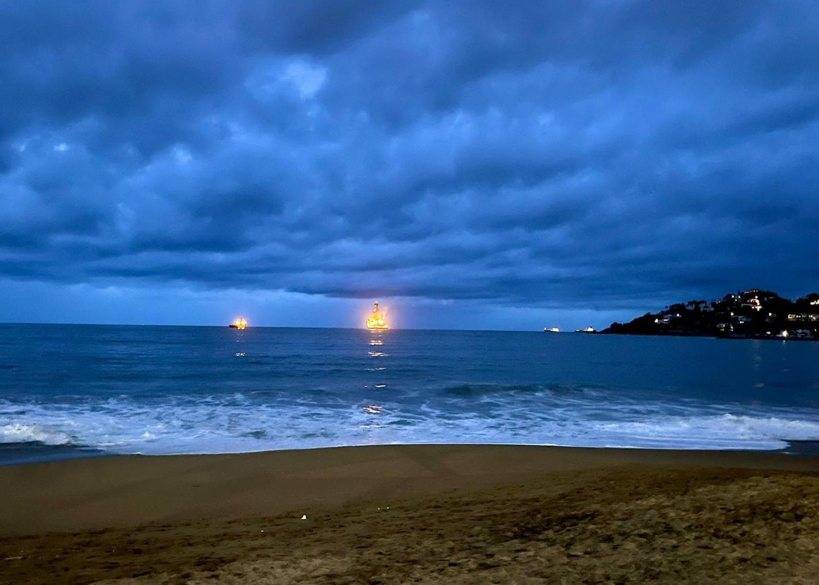 Espectacular Apto A Pie De Playa Con Vista Al Mar Manzanillo Exterior photo